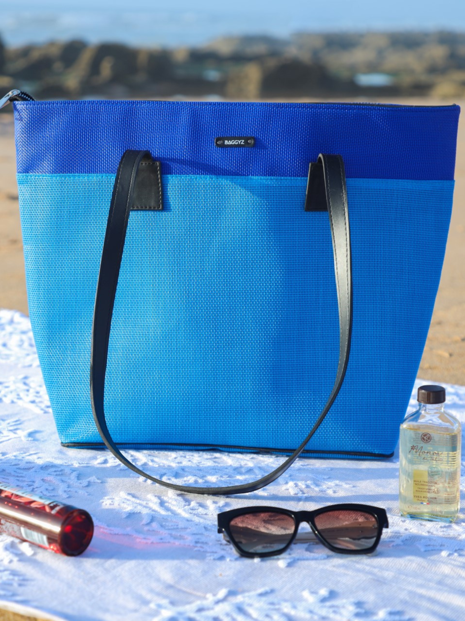 SAC DE PLAGE RAYÉ EN 2 TONS (BLEU FONCÉ /BLEU CIEL)