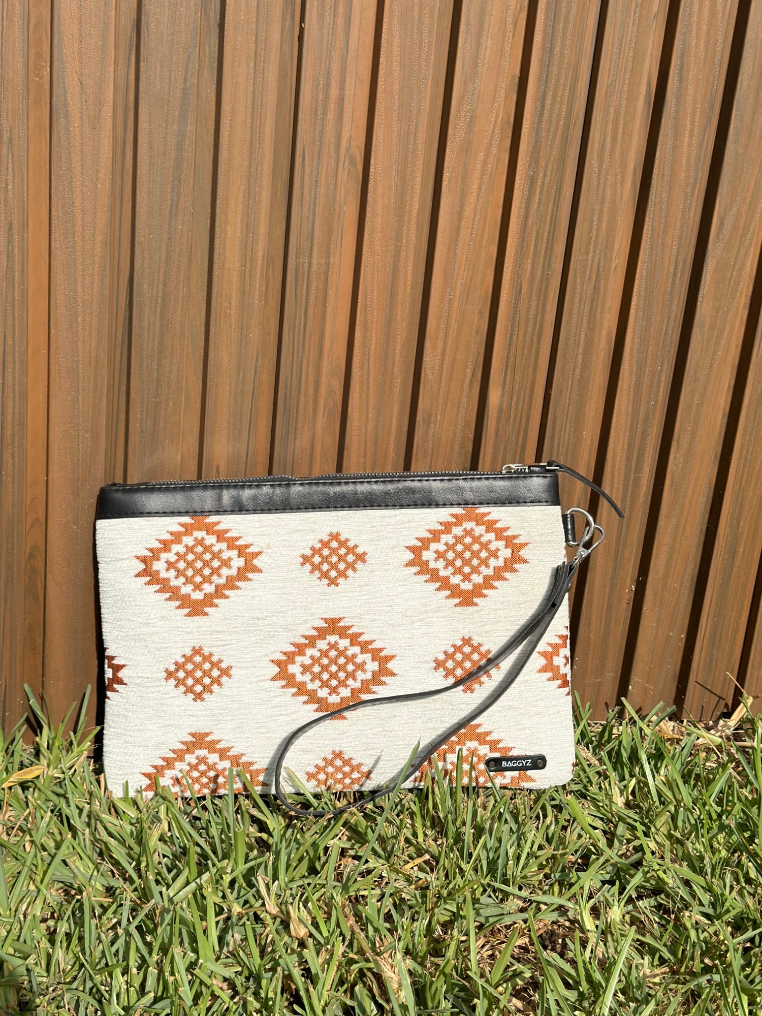 POCHETTE/TROUSSE  DIAMOND WHITE/ORANGE