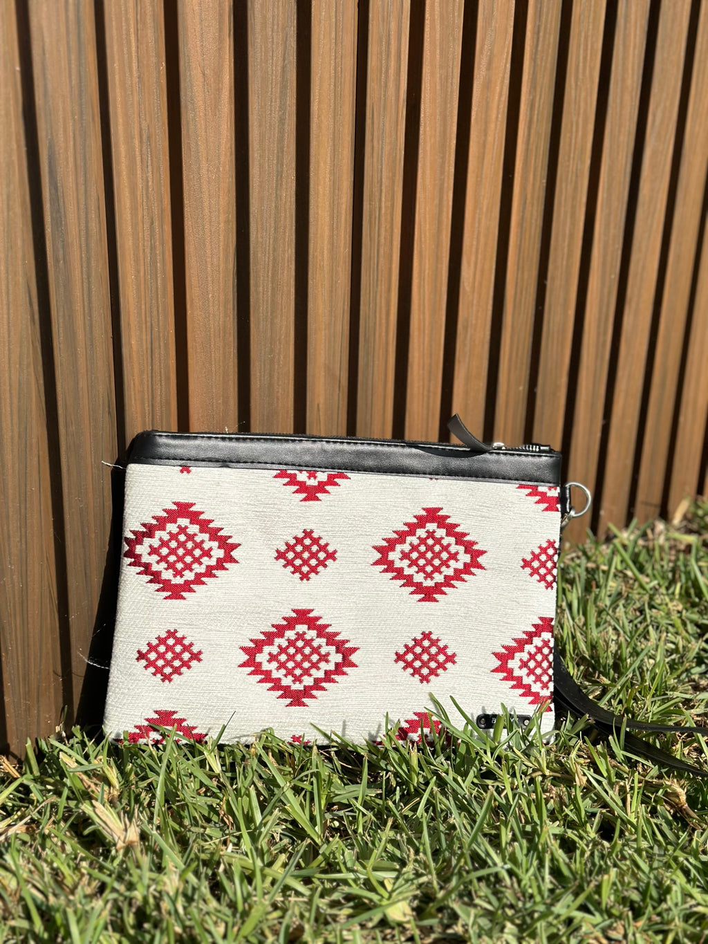 POCHETTE/TROUSSE  DIAMOND WHITE/RED